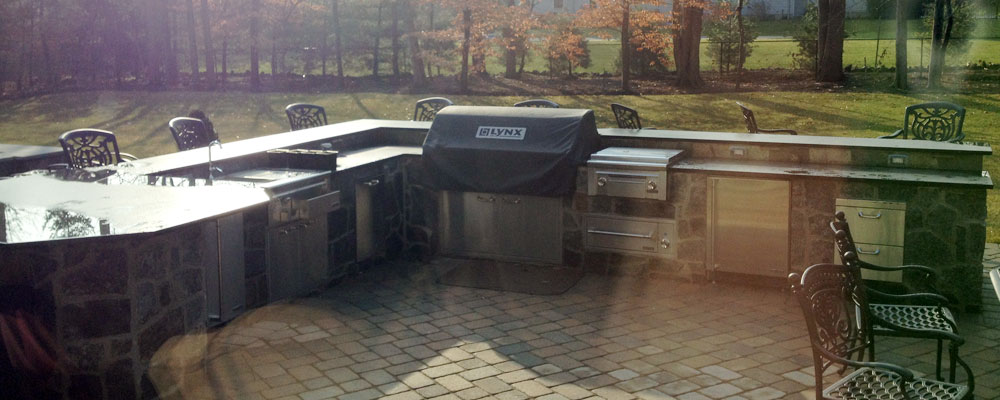 photo of outdoor kitchen